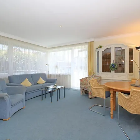 Arp 1-22 Apartment