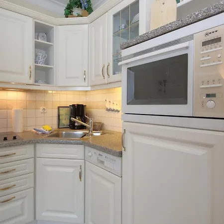 Arp 1-22 Apartment
